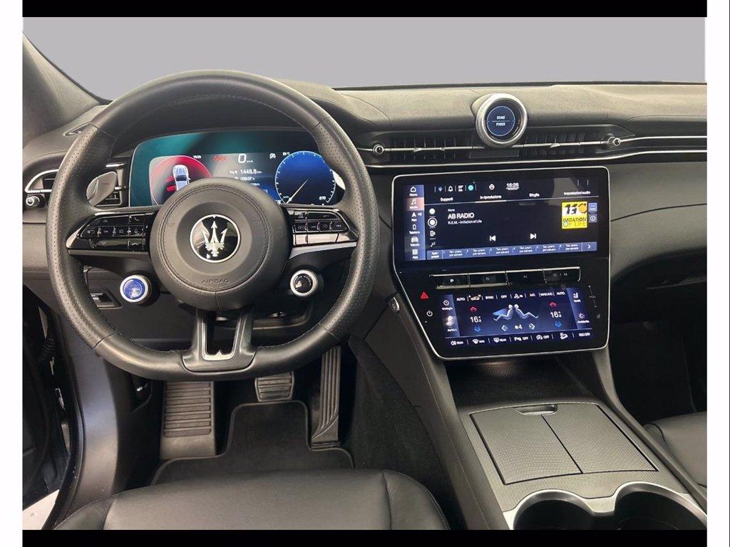 MASERATI Grecale 2.0 mhev gt 300cv auto del 2024