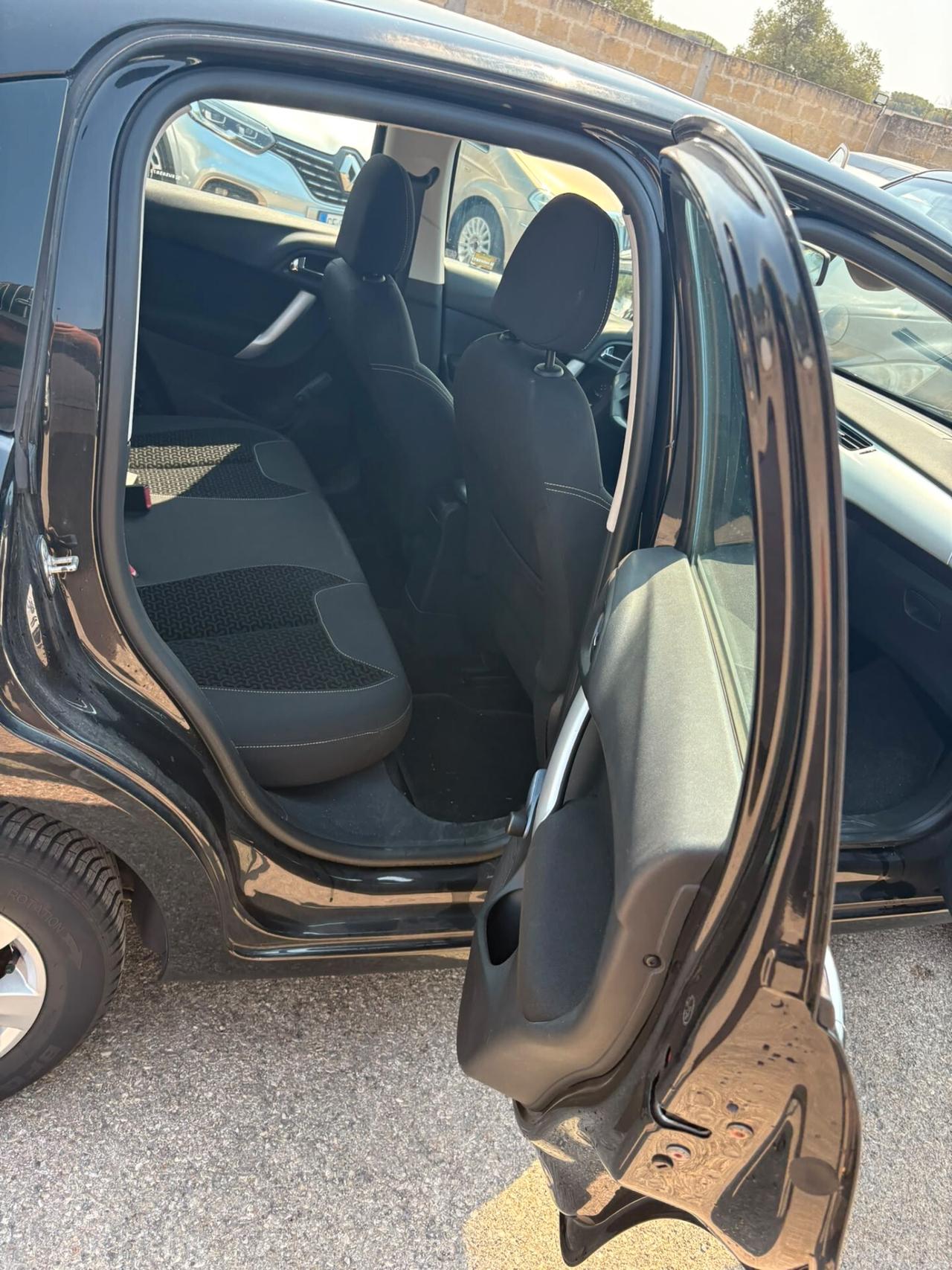 Citroen C3 1.1 Exclusive UNIPRO TETTO PANORAMICO 89MILAKM
