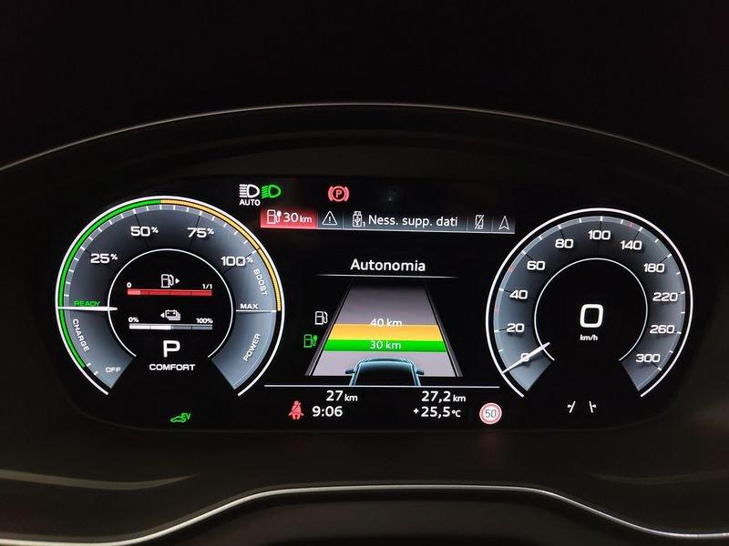Audi Q5 SPB 50 TFSI e quattro S tronic Identity Black