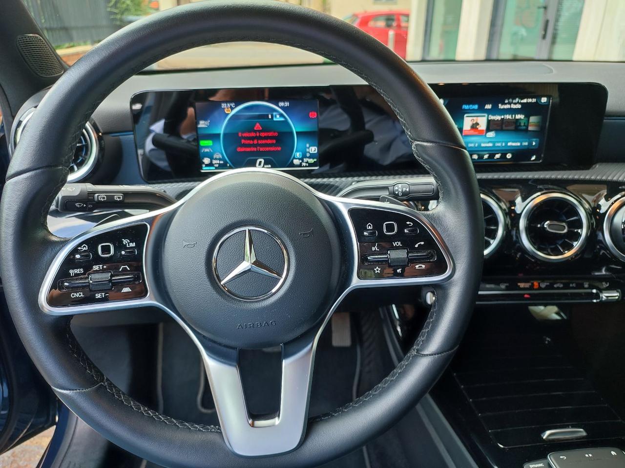 Mercedes-Benz A 250 E PHEV (EQ-Power) - Bus #11194