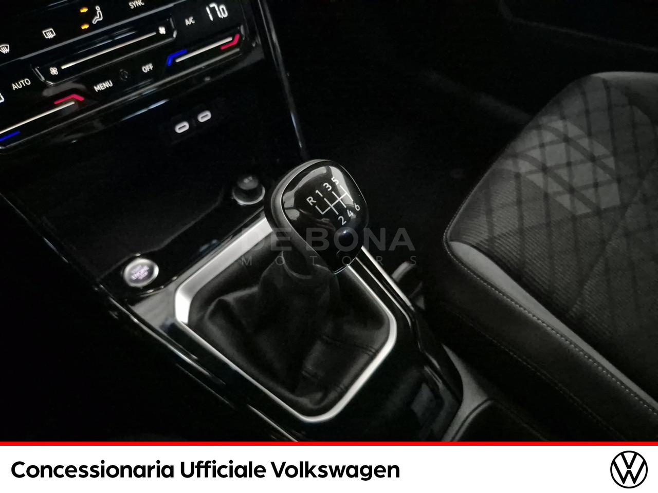 Volkswagen T-Roc 1.5 tsi r-line