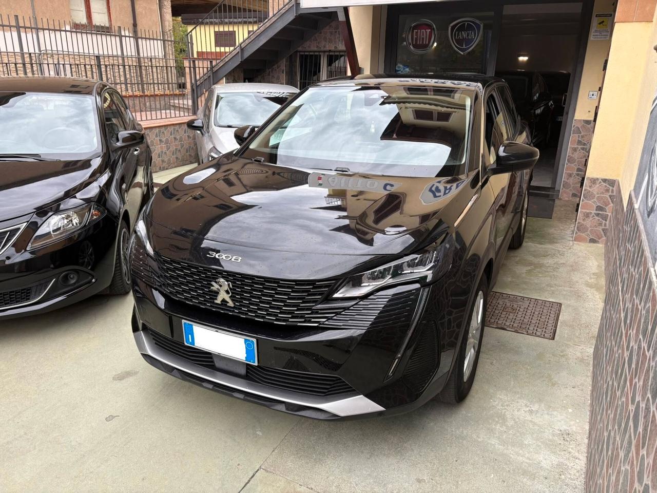 Peugeot 3008 1.5 EAT8 Business 130cv - 2021