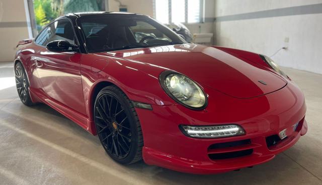 PORSCHE 911 Carrera S Coupé