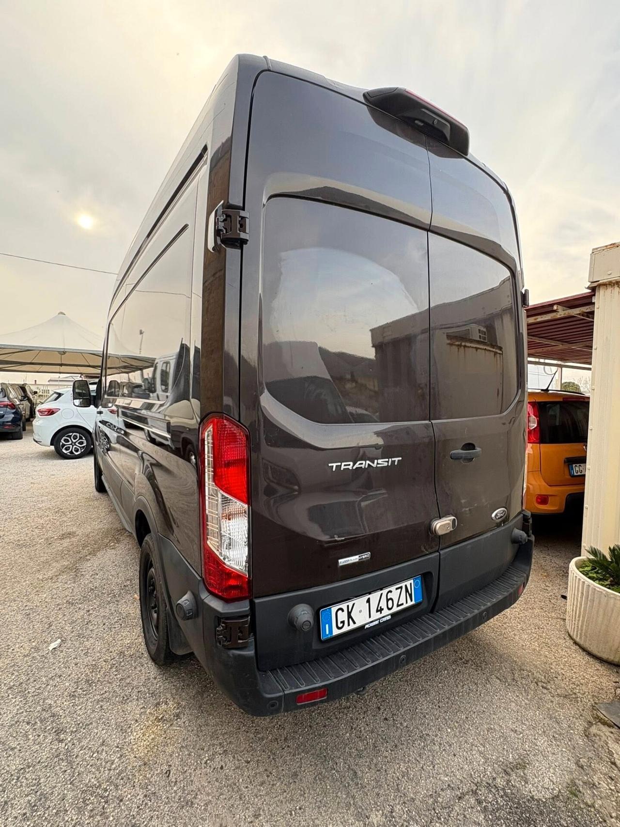 Ford Transit 2.0cc 130CV L3 H3 scaffali