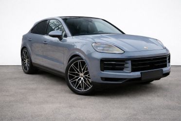 Porsche Cayenne Coupe e-hybrid possibilità noleggio no scoring