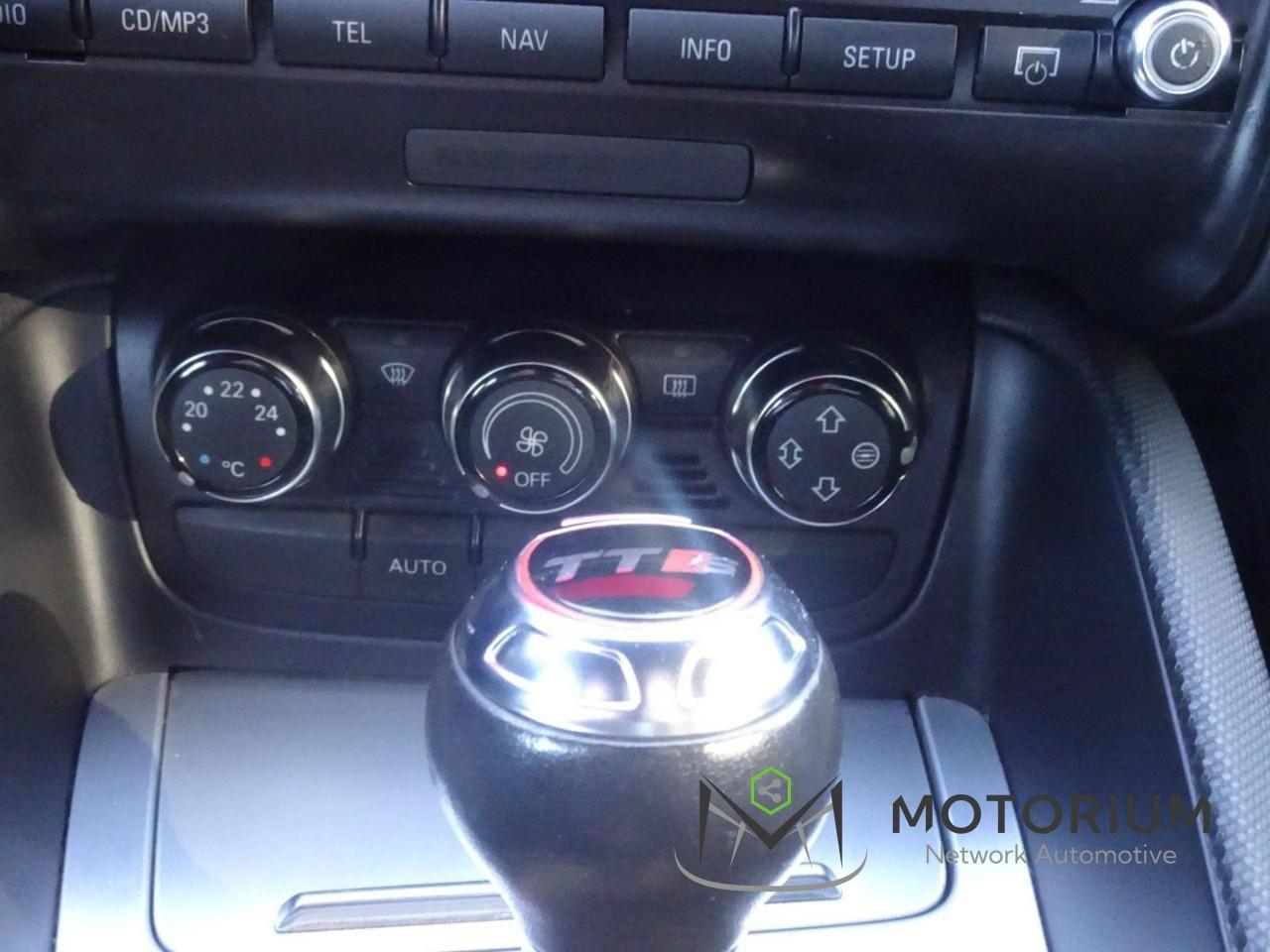 Audi TT Coupé 3.2T 250CV