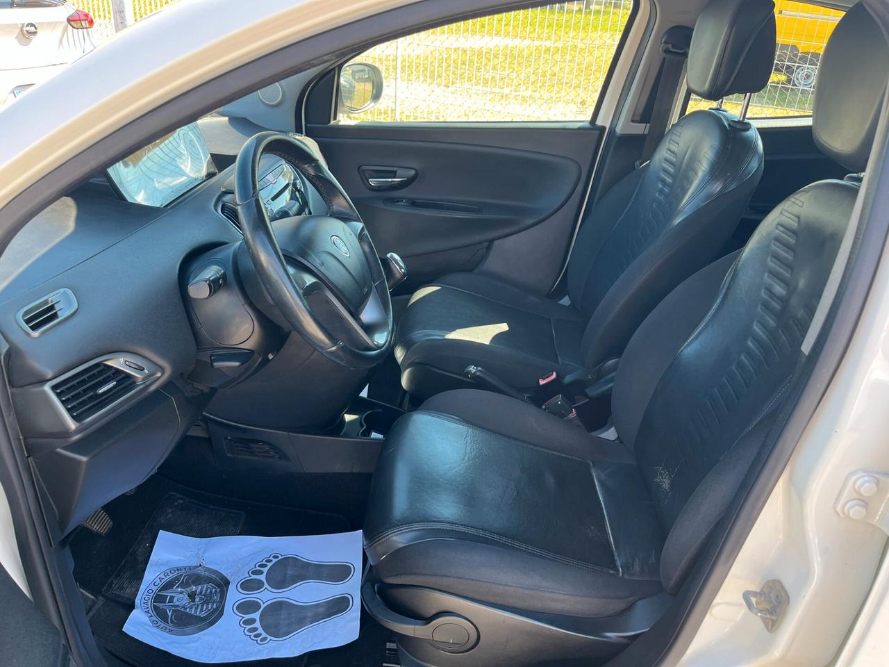 Lancia Ypsilon 1.3 MJT 16V 95 CV 5 porte S&S Gold