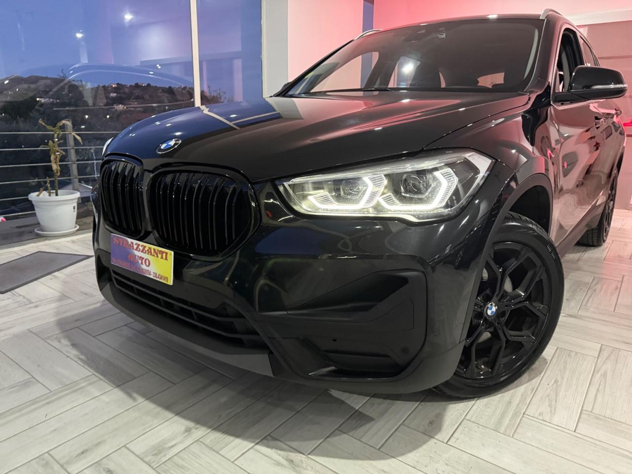 Bmw X1 2.0D 150cv auto. SHADOW LINE TOTAL BLACK2022