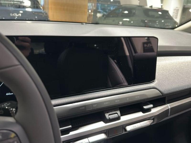 Kia EV3 Standard Range Earth