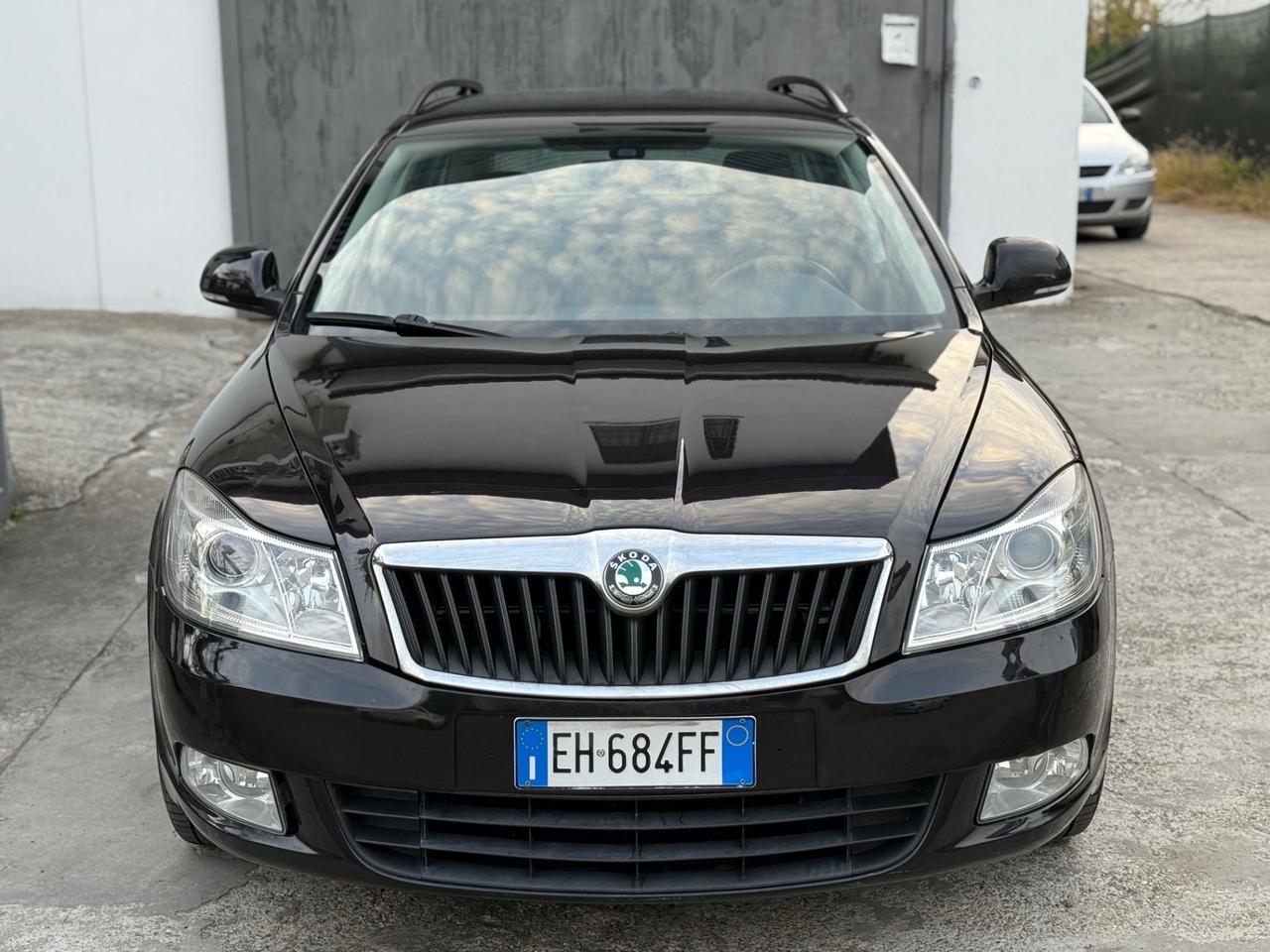 Skoda Octavia 1.6 TDI 105 CV UNICO PRP. 12/2011
