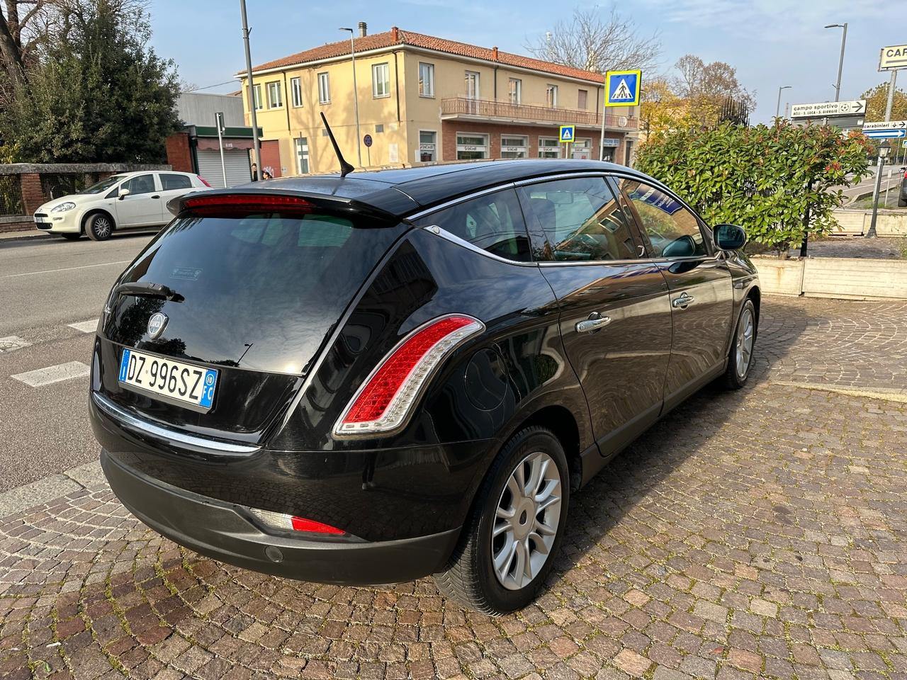 Lancia Delta 1.4 T-Jet 120 CV Platino Ecochic GPL