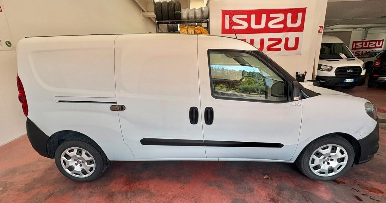 FIAT DOBLO serie3 POSTI3 DIESEL 1600 MULTIJET CV 105 Km 176.031Garanzia 12 mesi
