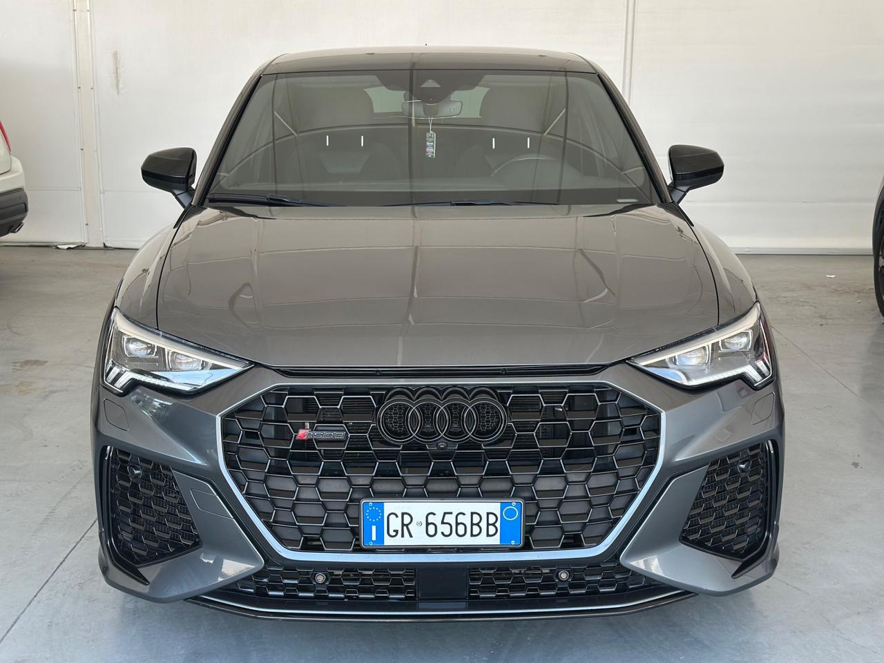 Audi RS Q3 2.5 400cv 2020