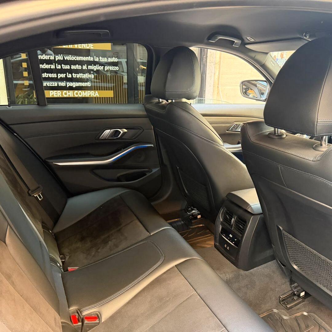 BMW Serie 3 320d MSport 190cv
