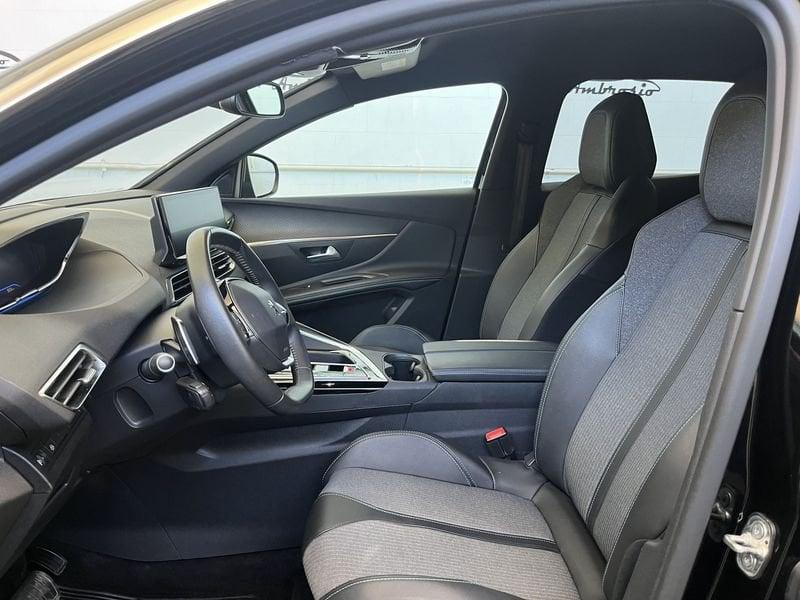 Peugeot 3008 3008 BlueHDi 130 S&S EAT8 tua da 289,00 al mese