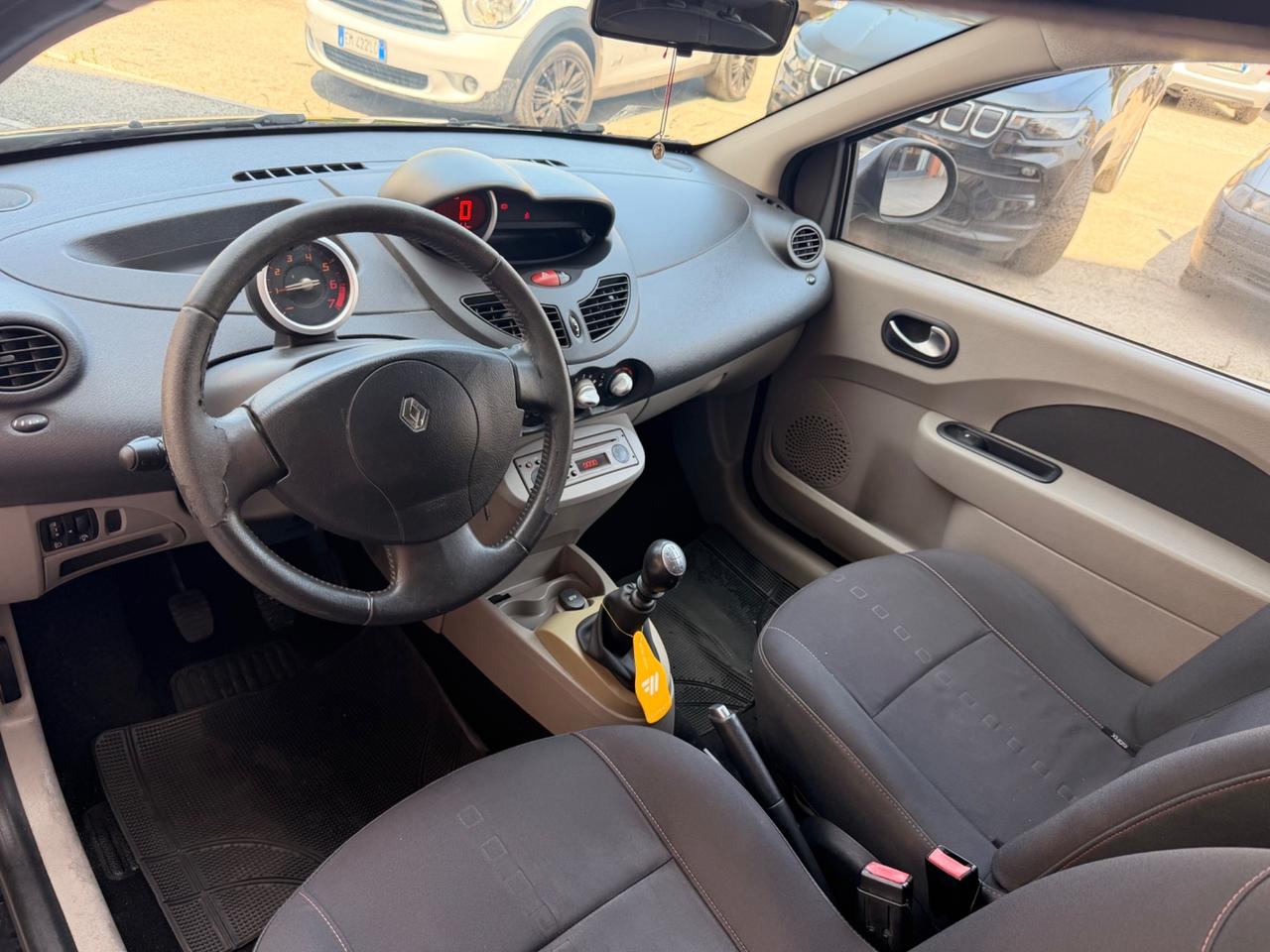 Renault Twingo 1.2 16V TCE Dynamique