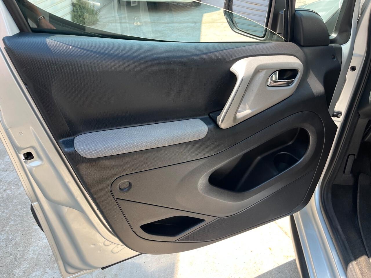 Peugeot Partner Tepee 1.6 VTi 120CV Outdoor GPL