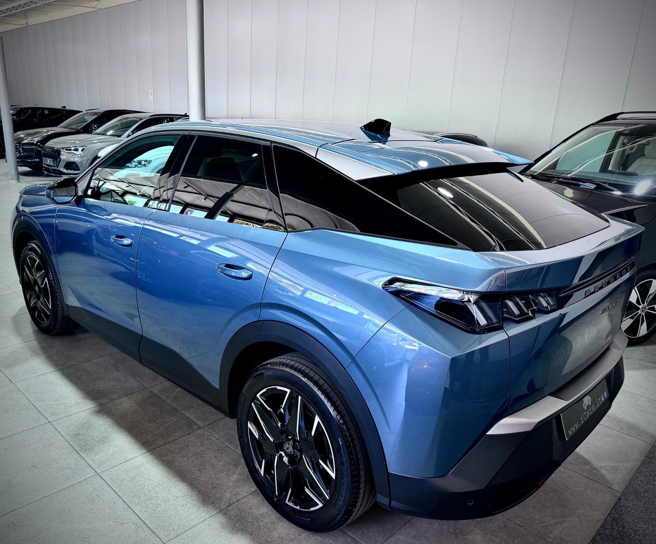 Peugeot 3008 1.2 Hybrid 145CV E-DCS6 Allure KM0