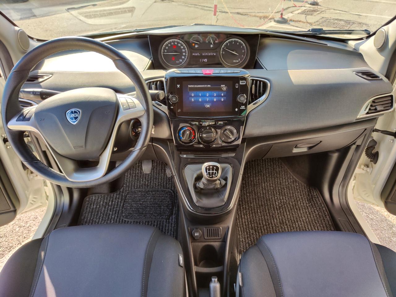 Lancia Ypsilon 1.0 Hybryd Gold 2022