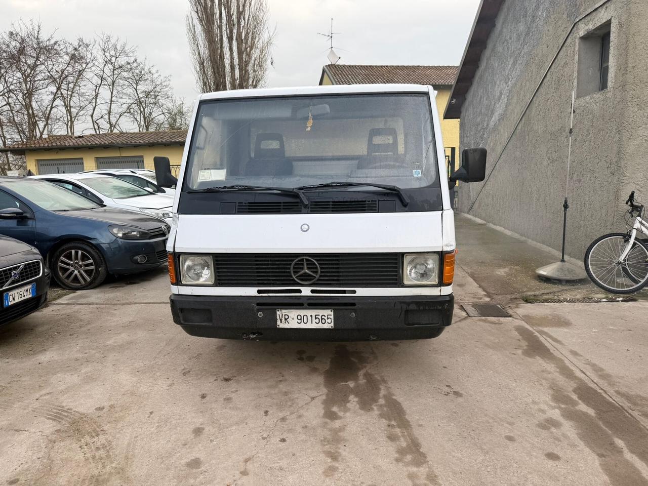 Mercedes MB 100 D Cassonato