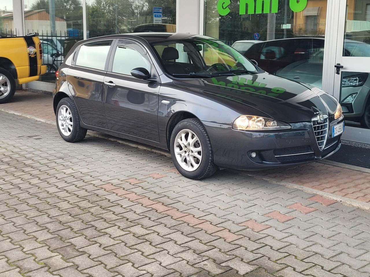 Alfa Romeo 147 1.6 16V TS (105) 5 porte Progression GPL