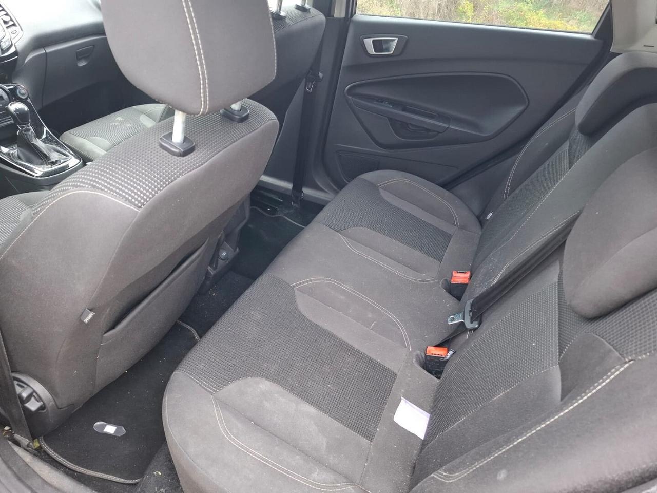 FORD FIESTA EURO6 GPL 2016 MOTORE DA RIVEDERE