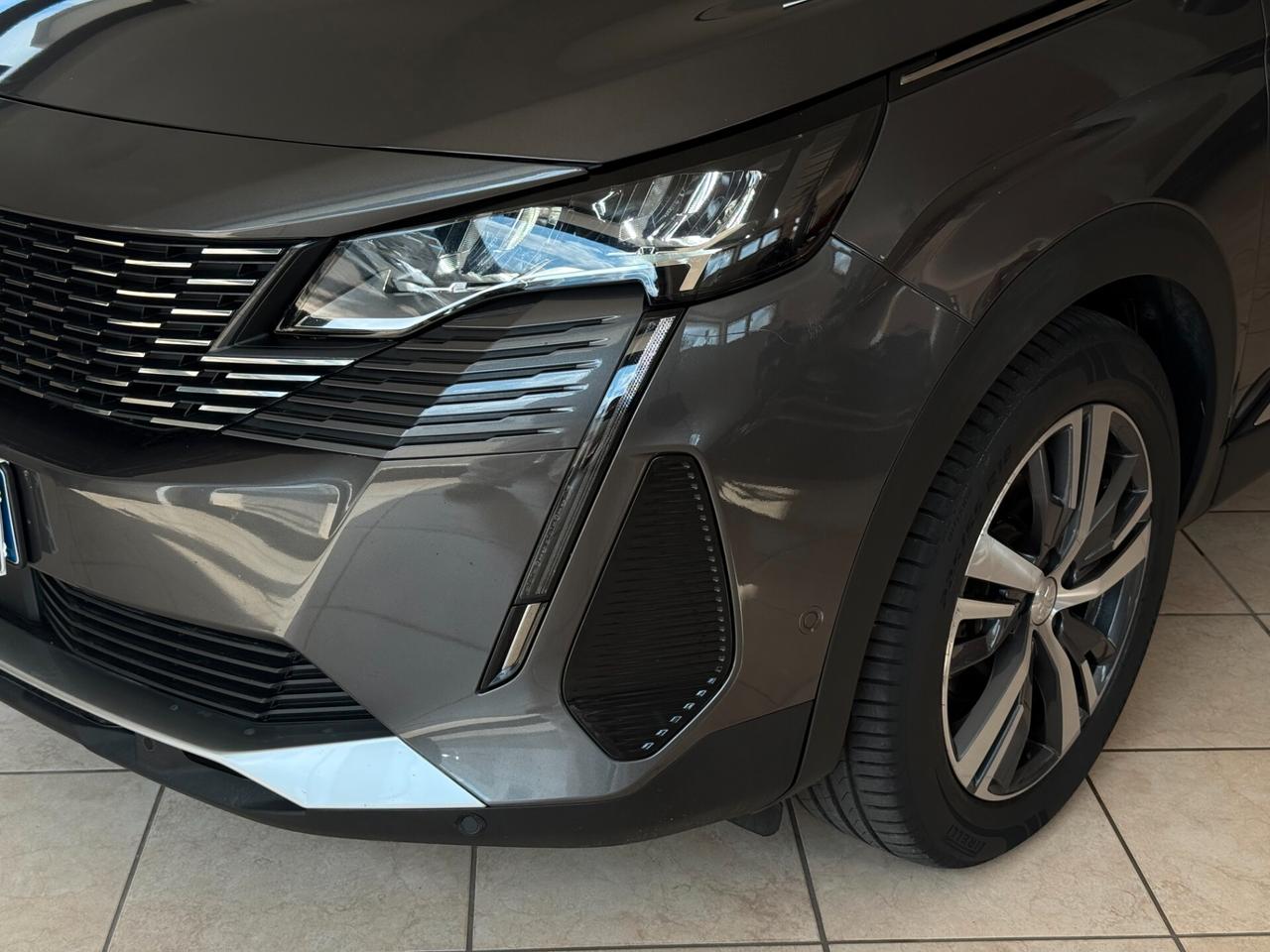 Peugeot 3008 BlueHDi 130 S&S EAT8 Allure Pelle RetroCam Full