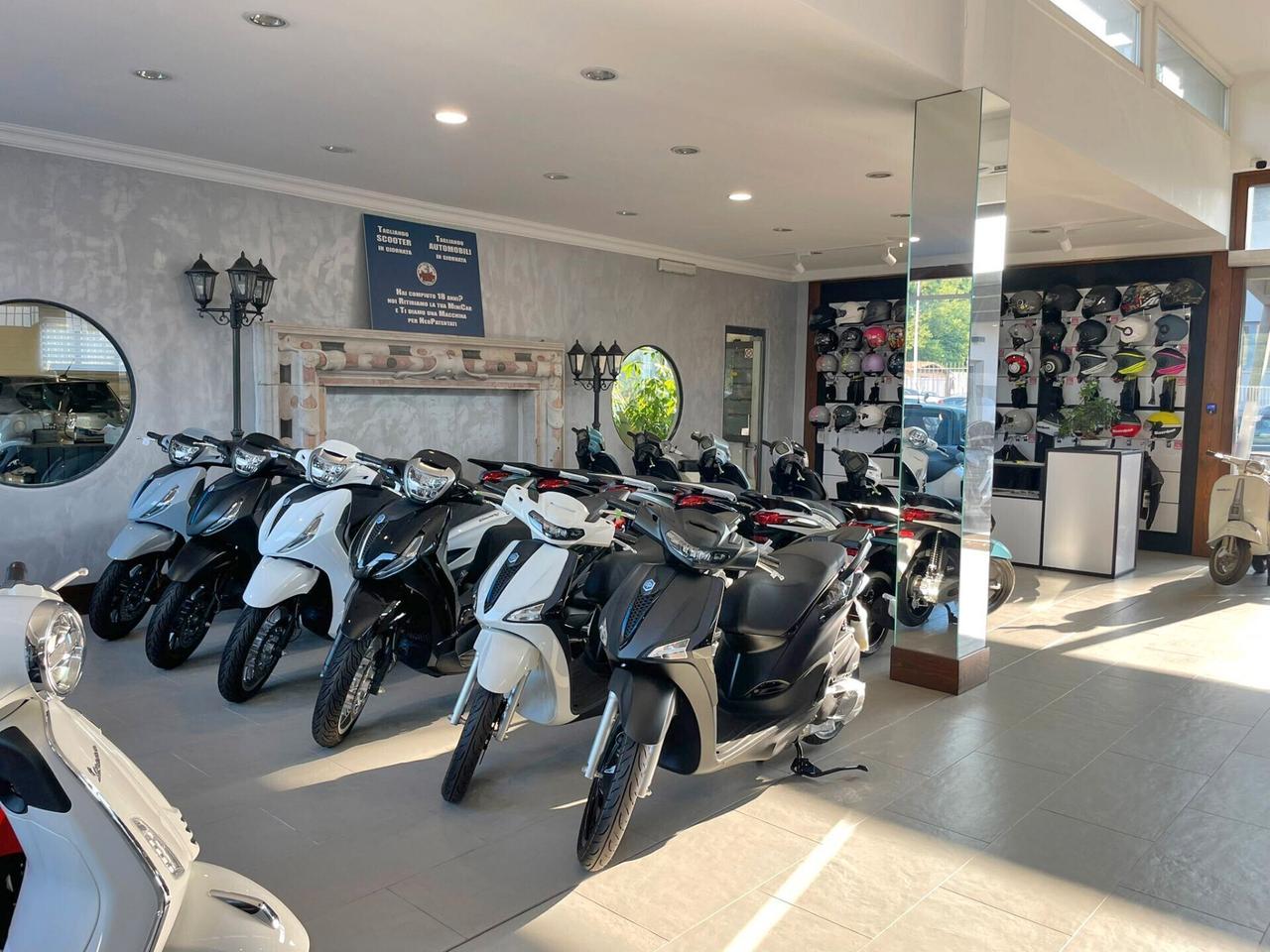 Vespa Vespa 310 GTS hpe Supersport ABS E5 plus MY 2025