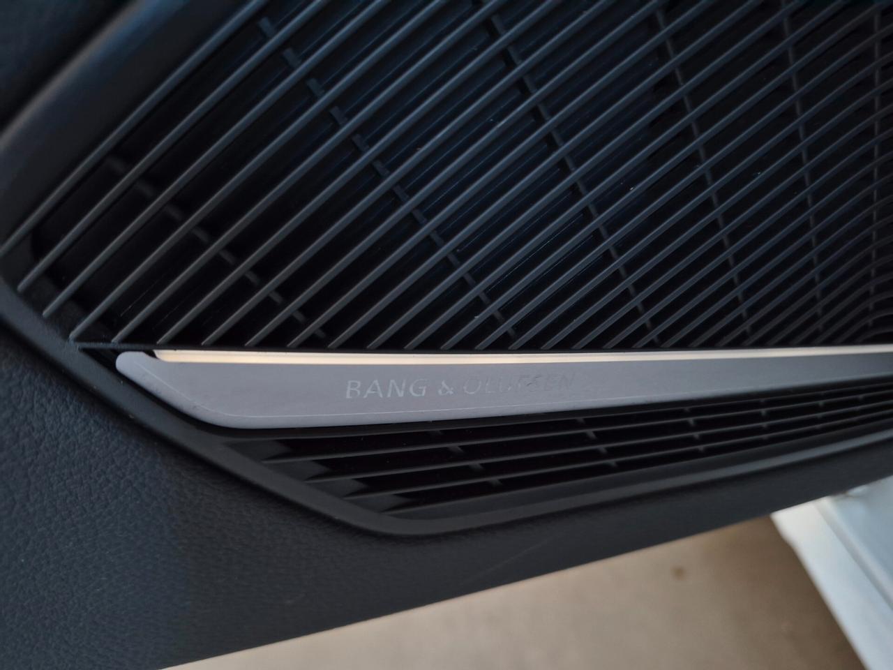 Audi A4 AVANT 40 2.0 TFSI MHEV QUATTRO 204CV S TRONIC TETTO LED NAVI CARPLAY