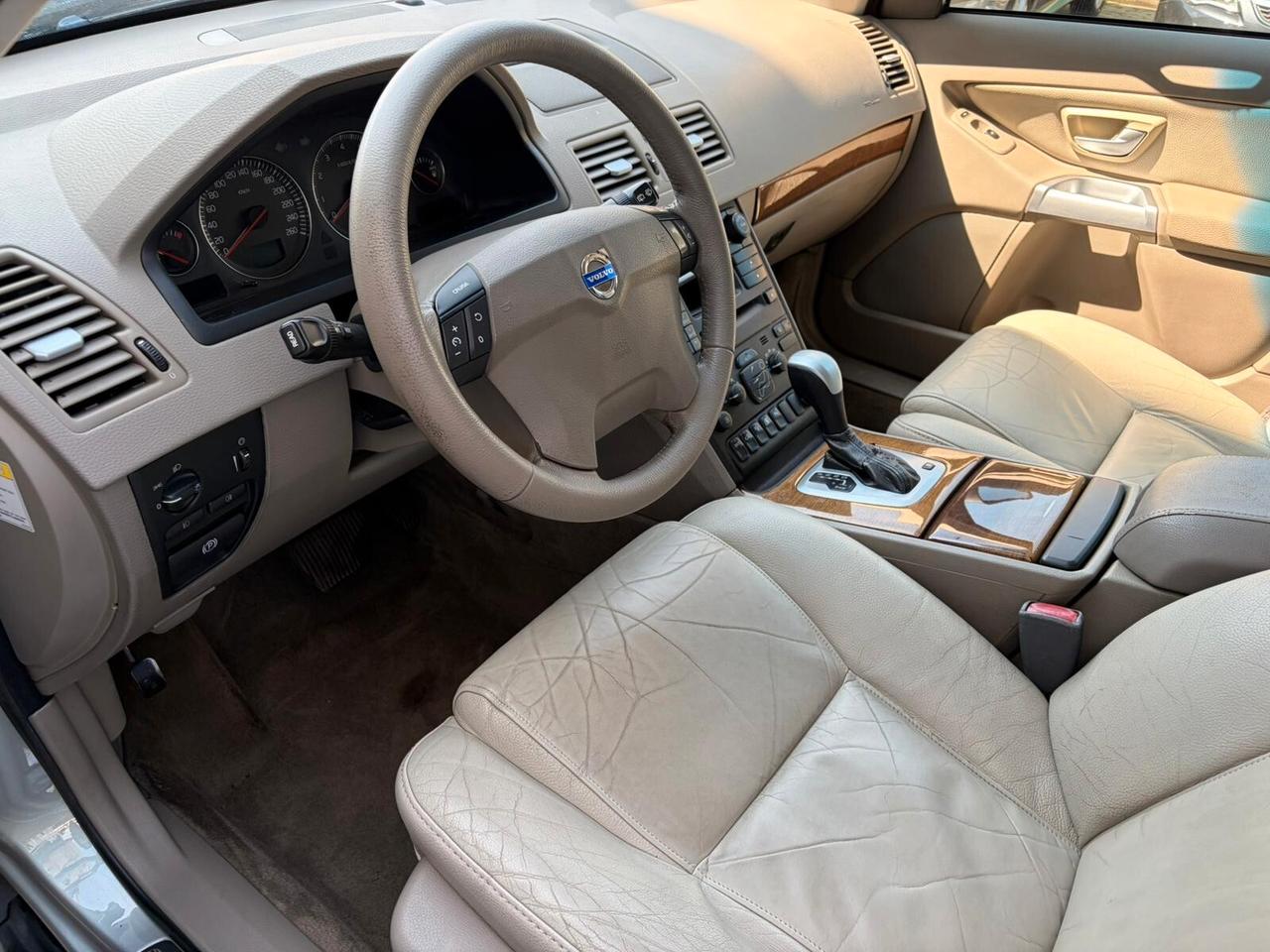 Volvo XC 90 XC90 2.5 turbo AWD T*FULL OPTIONAL