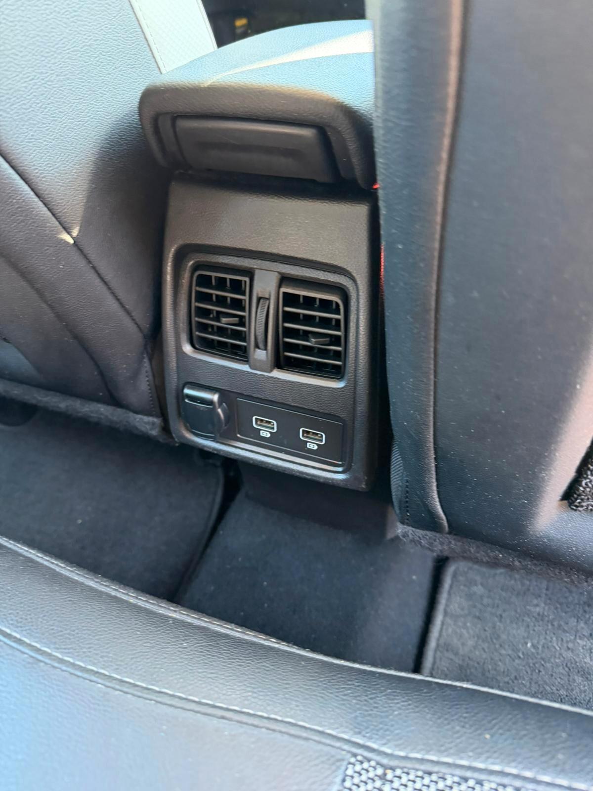 Renault Captur E-TECH PLUG-IN HYBRID 1.6 AUTOMATICA/NAVI/P