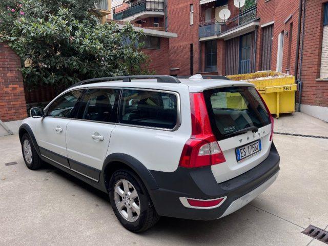 VOLVO XC70 D4 AWD Geartronic Momentum