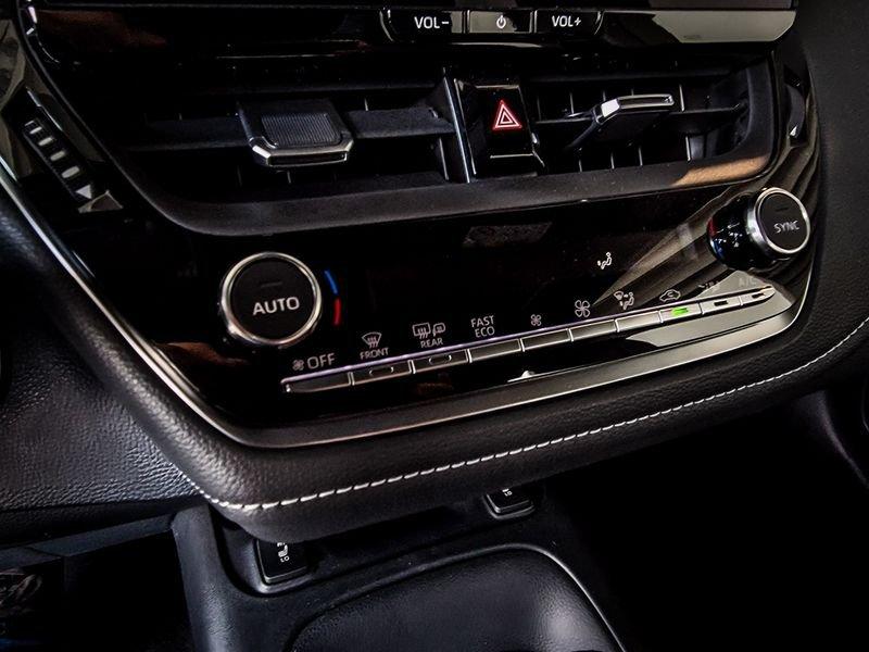 Toyota Corolla XII 2023 Touring Sports Touring Sports 1.8h Active auto
