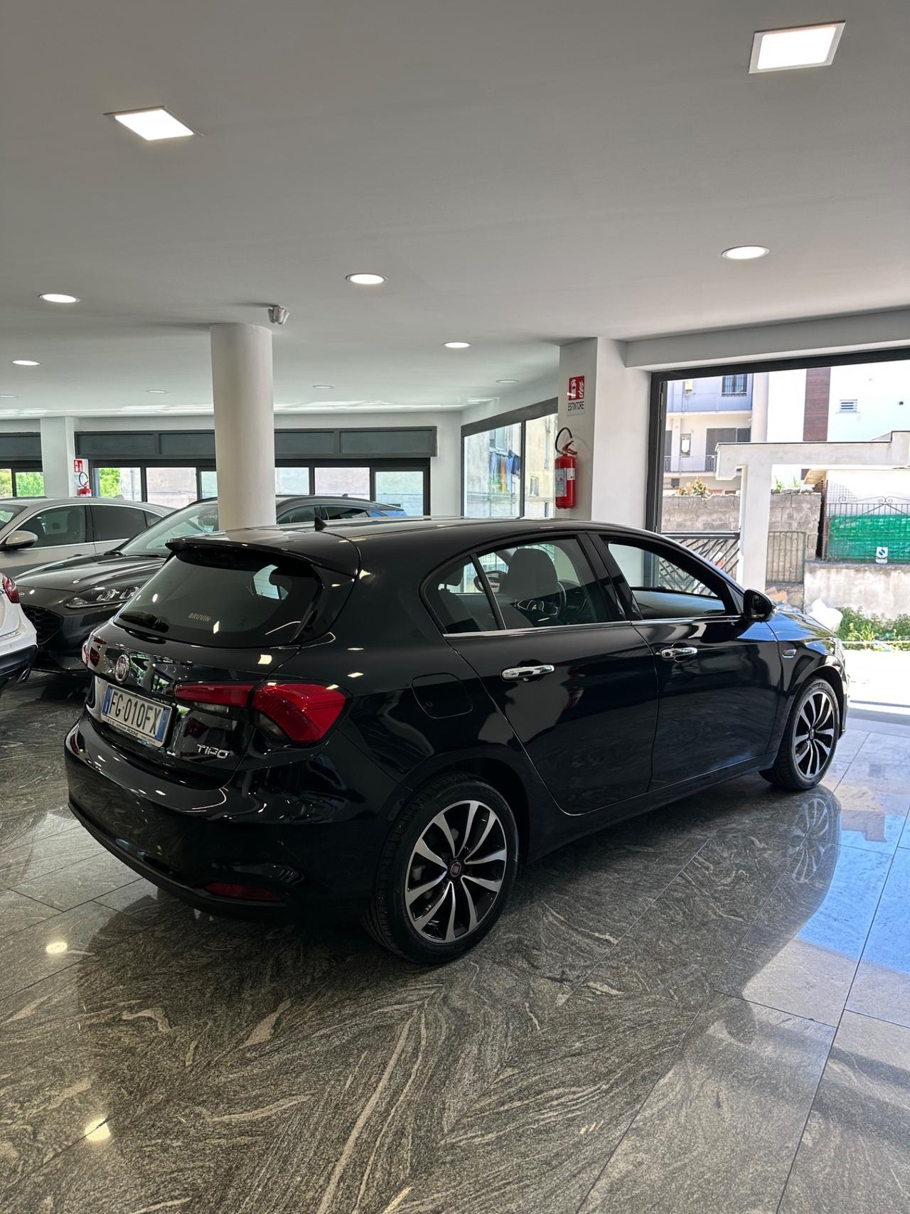 Fiat Tipo 1.6 Mjt S&S 5 porte Lounge