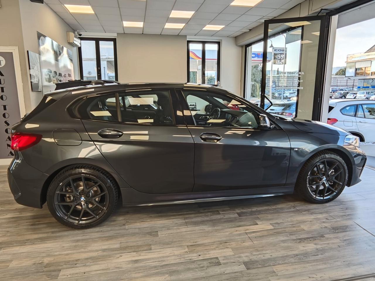 Bmw 118 118i 5p. Msport