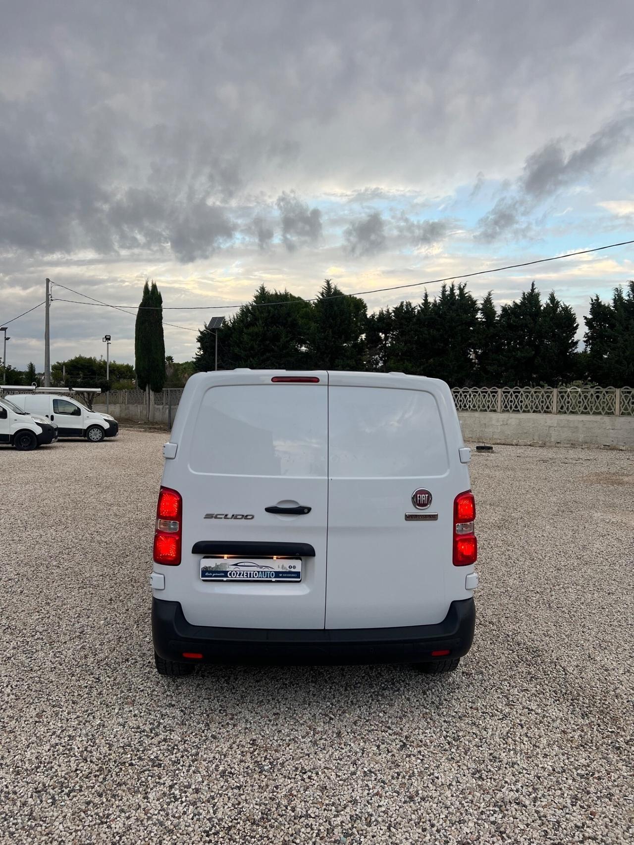 Fiat Scudo 3 posti 1.5 diesel 2022 95.000 km