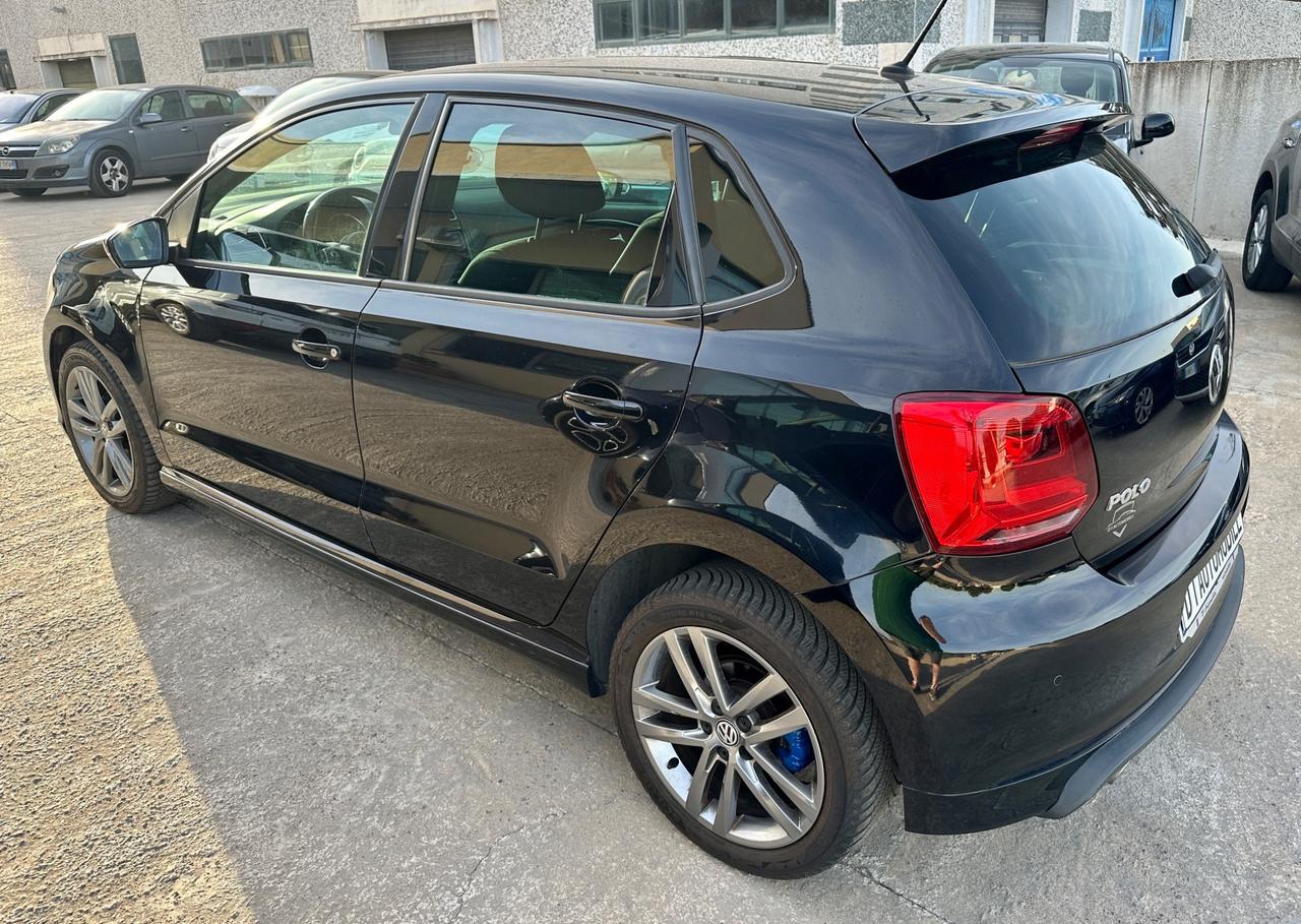 Volkswagen Polo 1.4 TDI 90 CV 5p. R-LINE