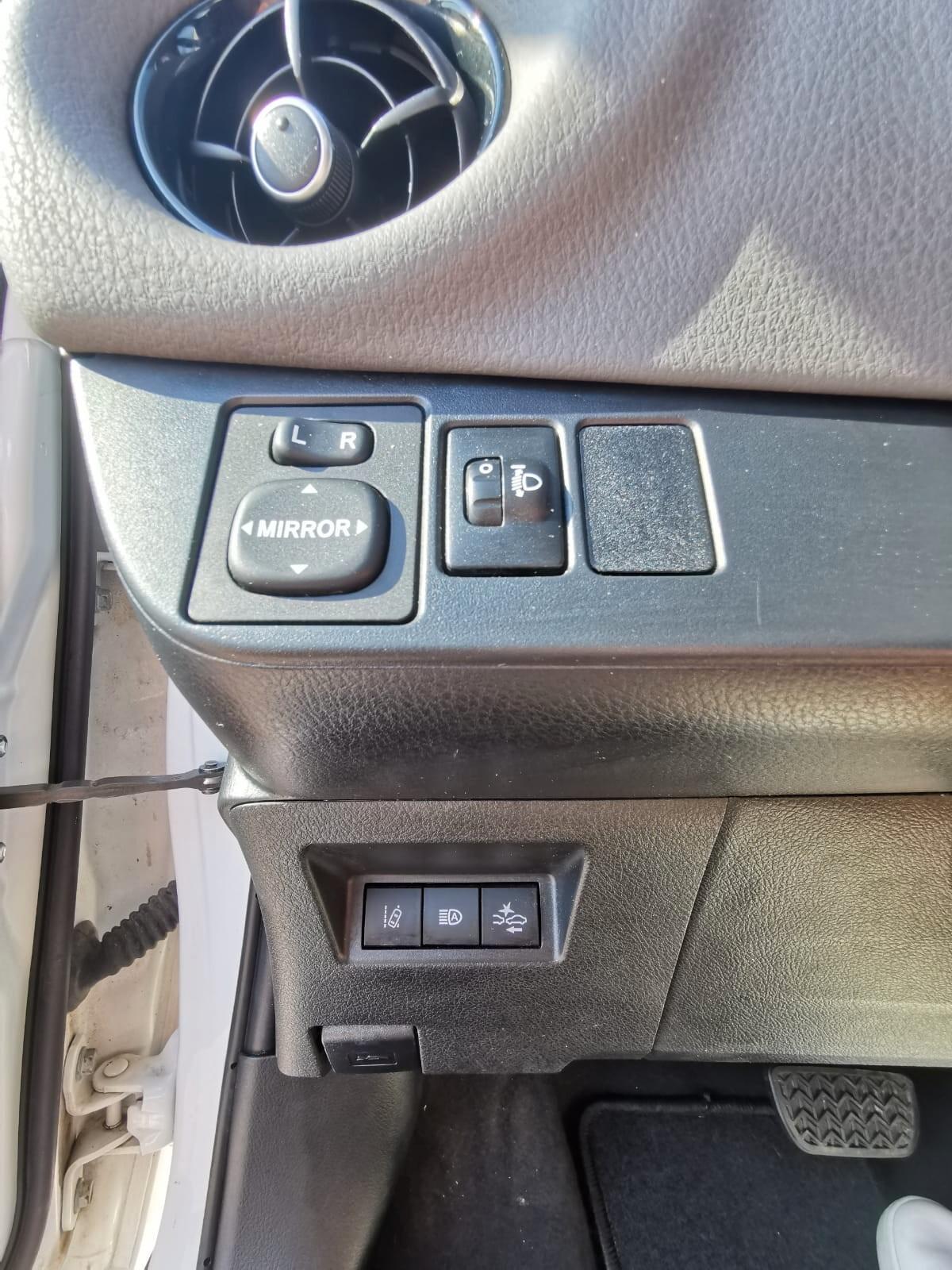 Toyota Yaris 1.5 Hybrid 5 porte Active 2019