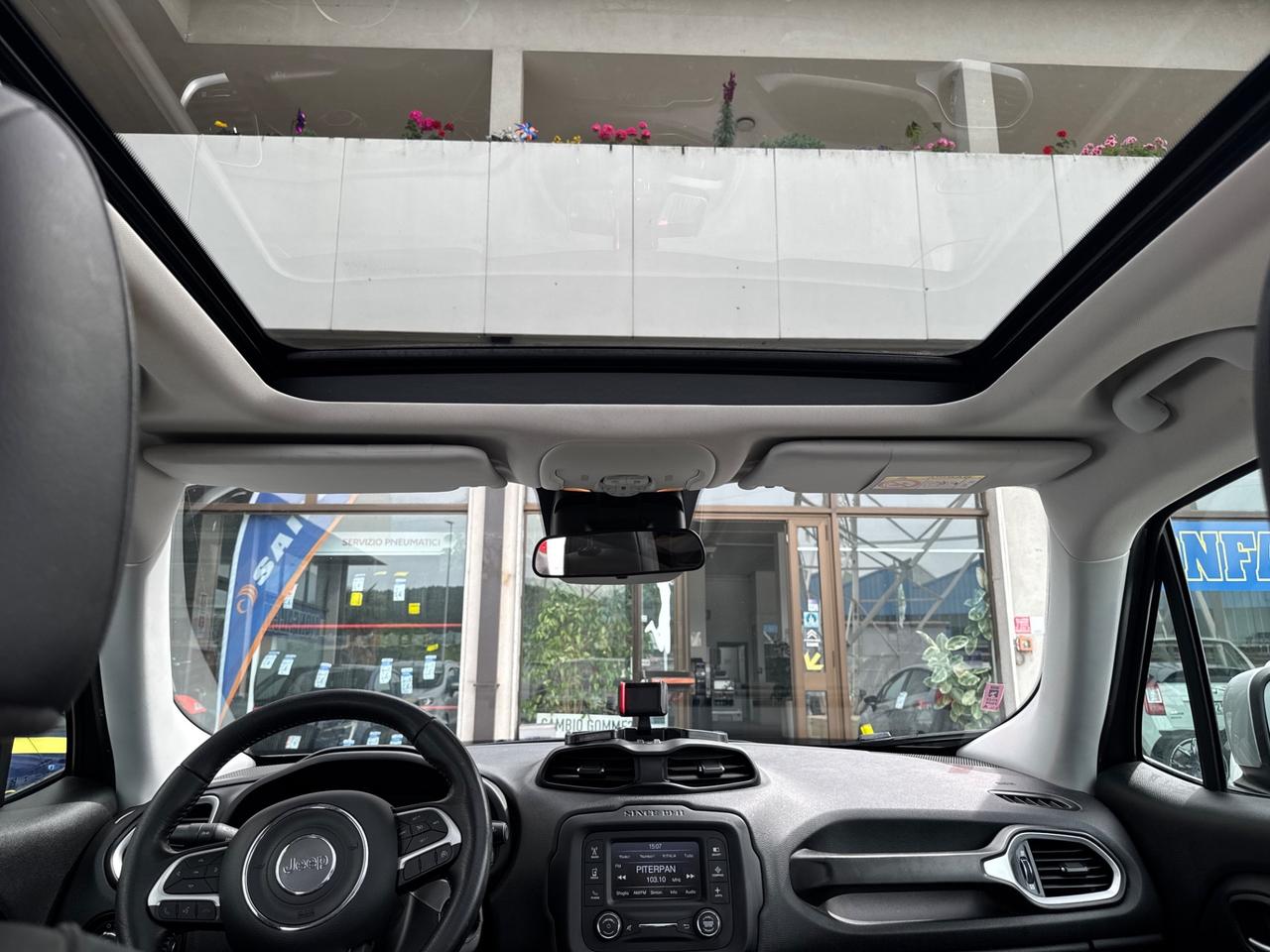Jeep Renegade 1.4 MultiAir DDCT Limited 2017
