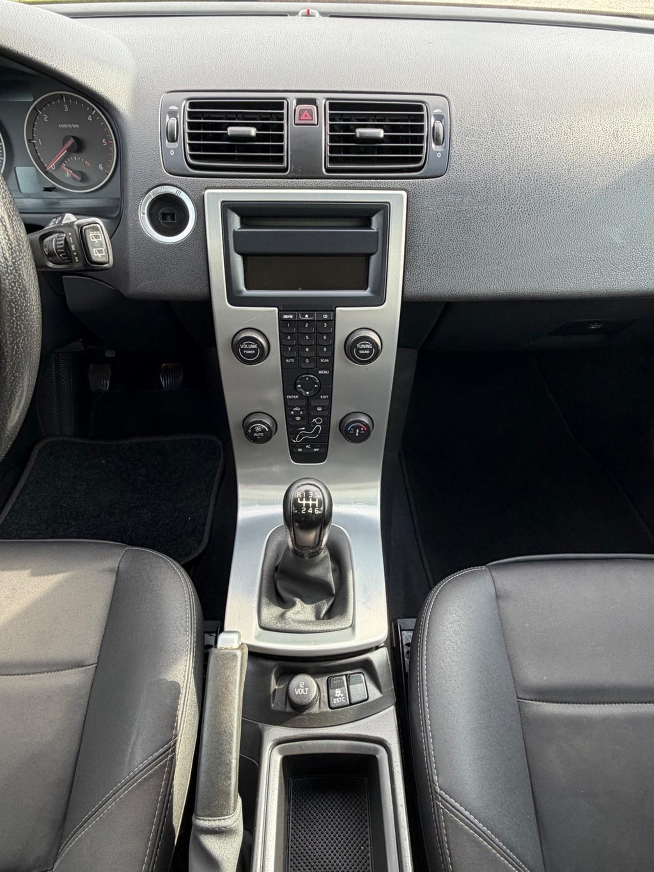 VOLVO V50 2.0 DIESEL SUMMUM NEOPATENTATi