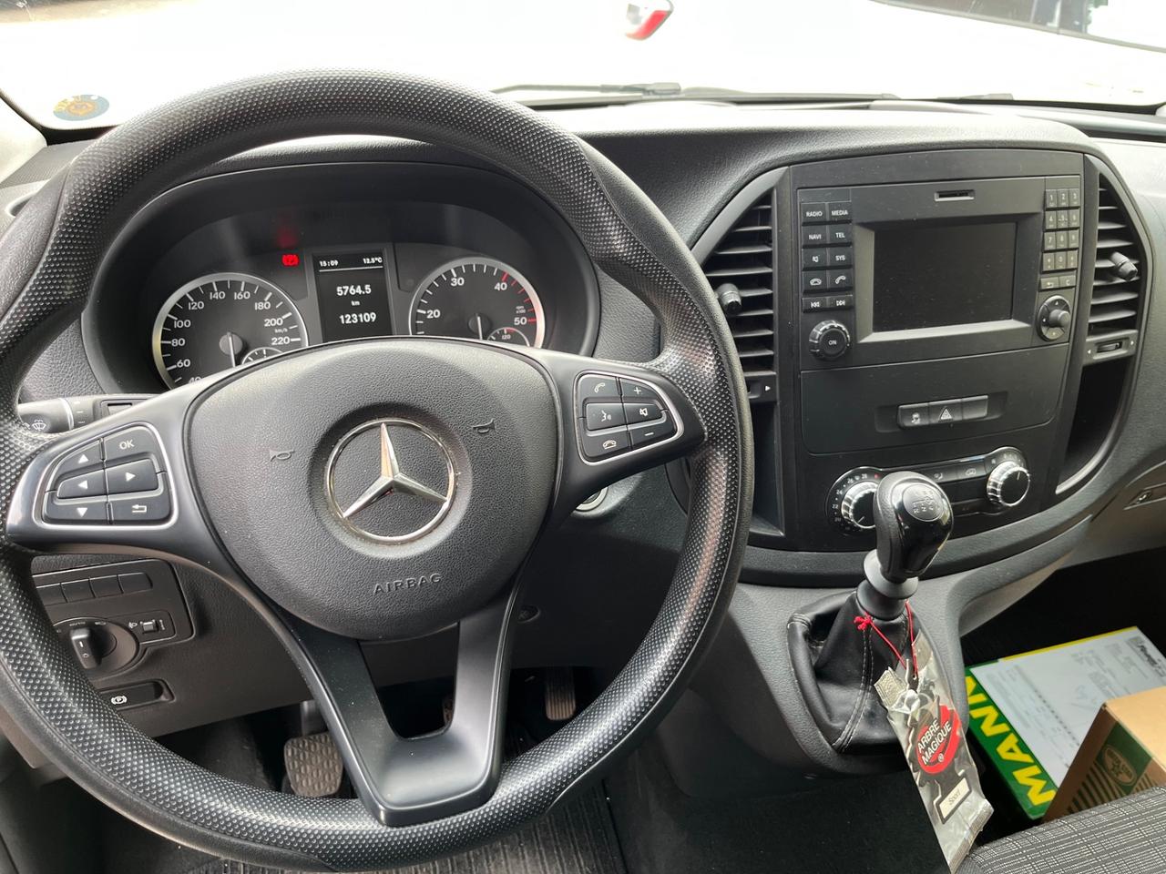 Mercedes-benz Vito 2.2 114 CDI - 9 POSTI