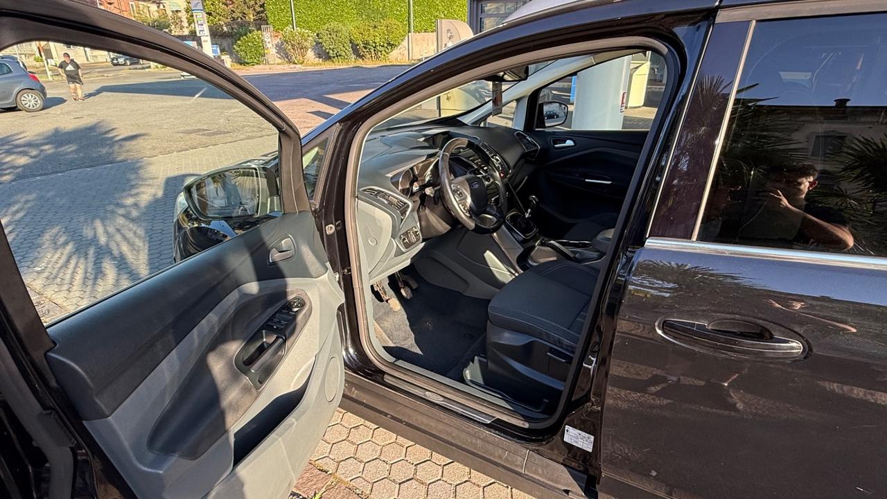 Ford C-Max 1.6 TDCi 115CV Titanium