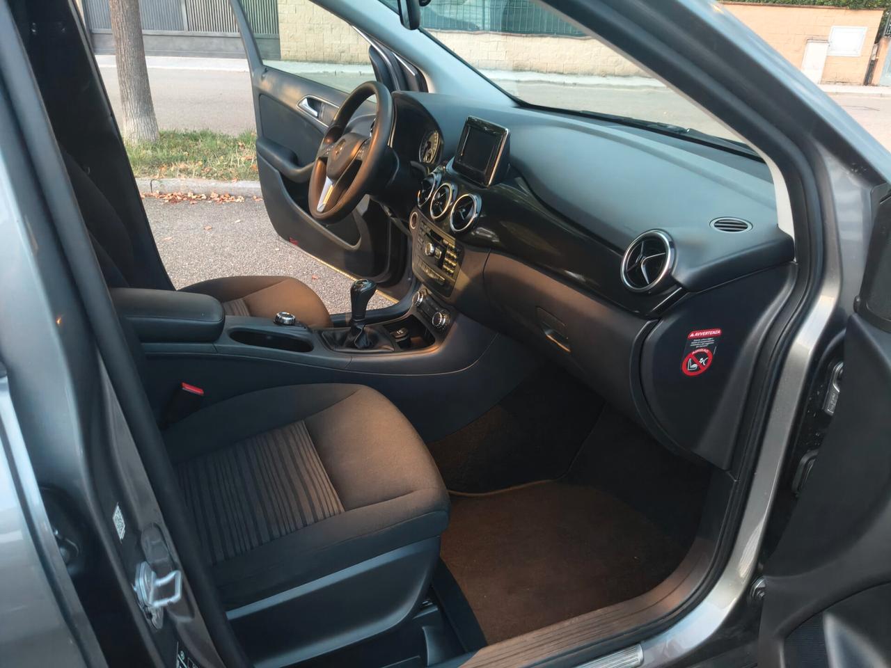 Mercedes B 180 CDI 14 SOLO 132.000 KM