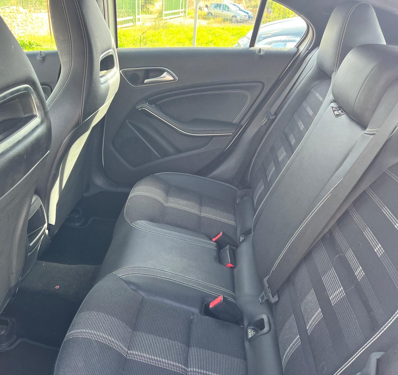 Mercedes-benz A 200 d Automatic 4Matic Sport anno 2017