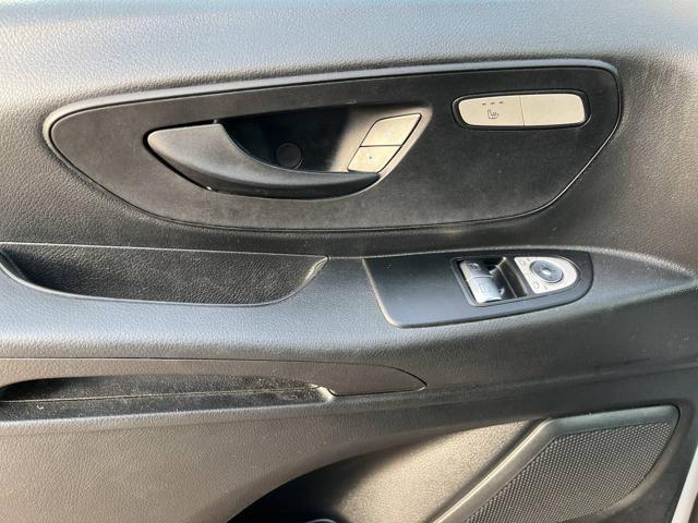 MERCEDES-BENZ Vito 1950CC 136CV