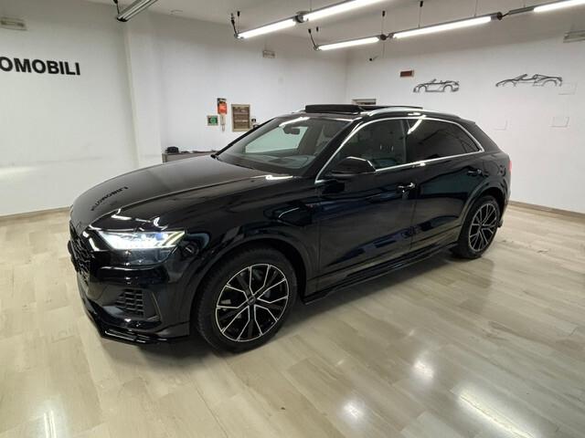 Audi Q8 50 3.0 tdi mhev S-Line Quattro tiptronic SQ8