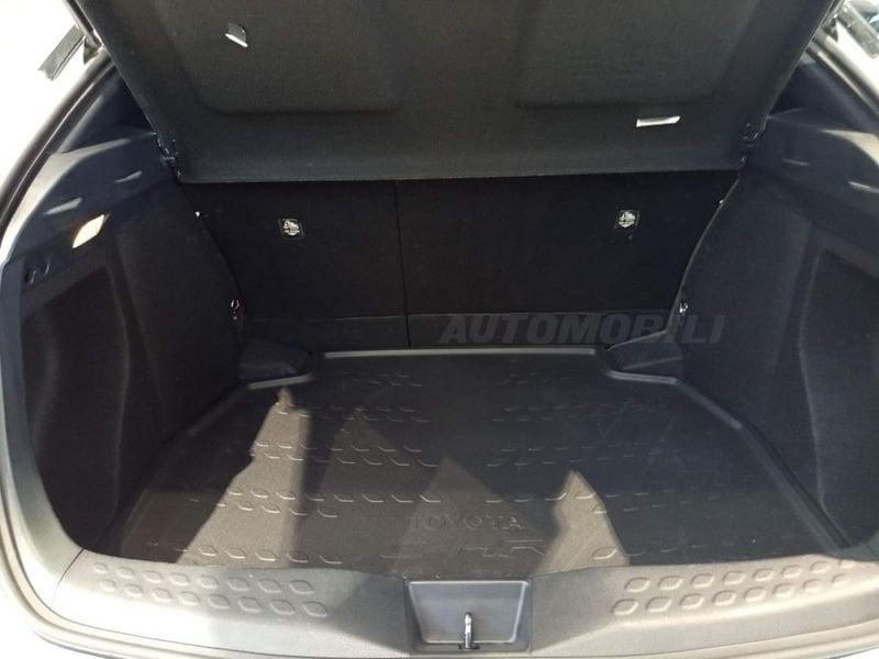 Toyota C-HR C-HR 1.8h Active e-cvt