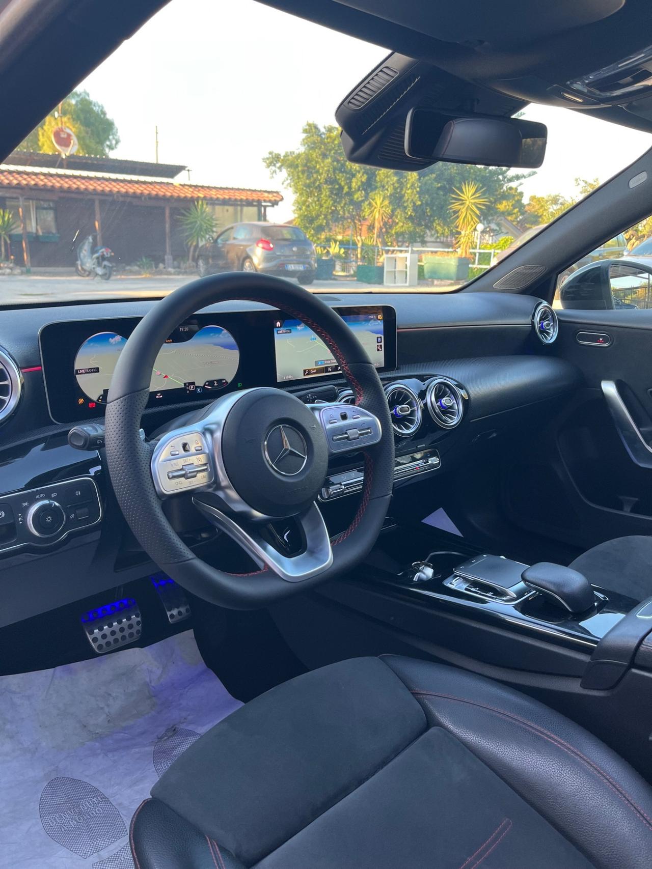 Mercedes-benz A 200 d Automatic Premium