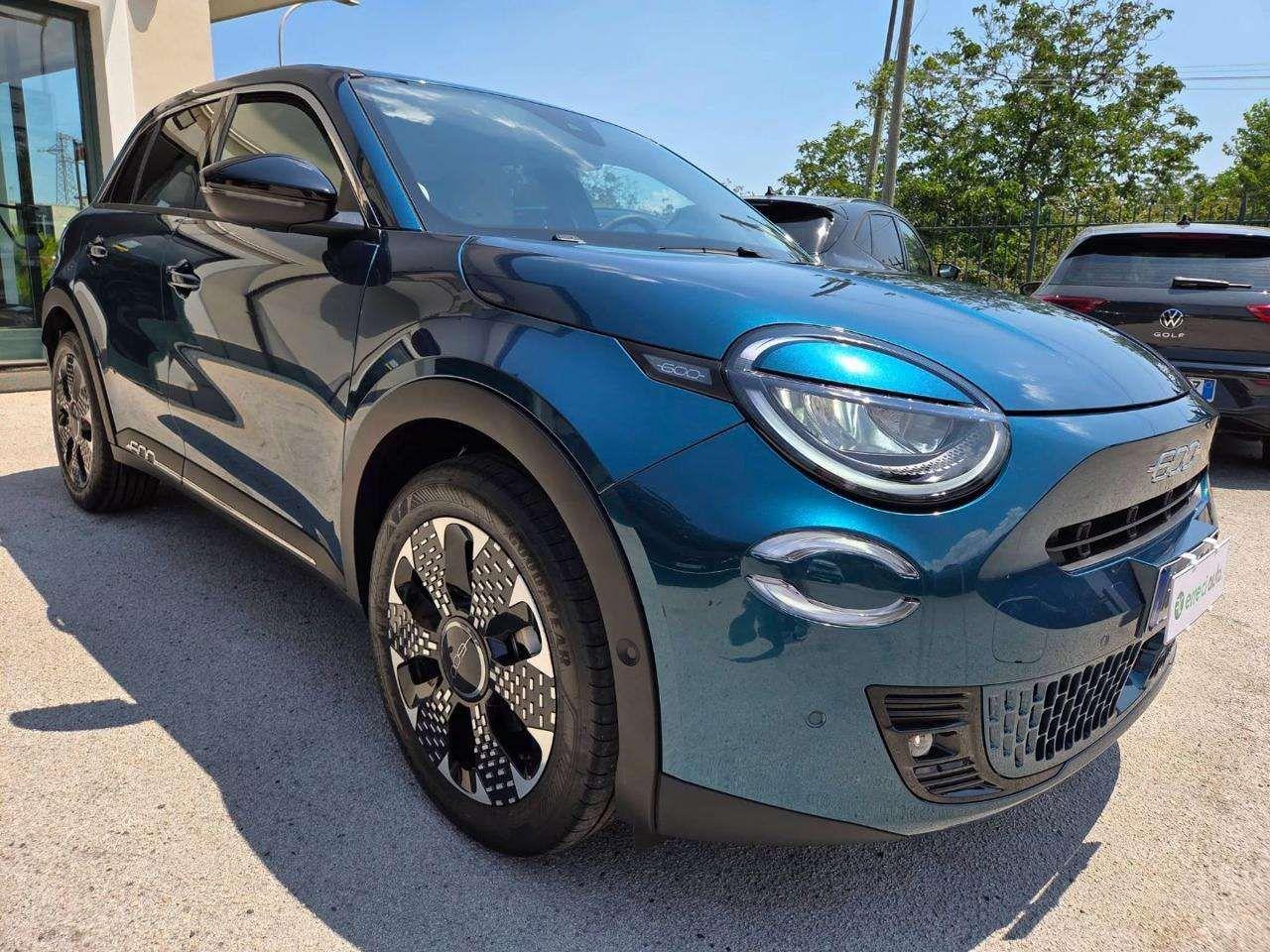 Fiat 600 Hybrid 145 CV DCT MHEV La Prima II