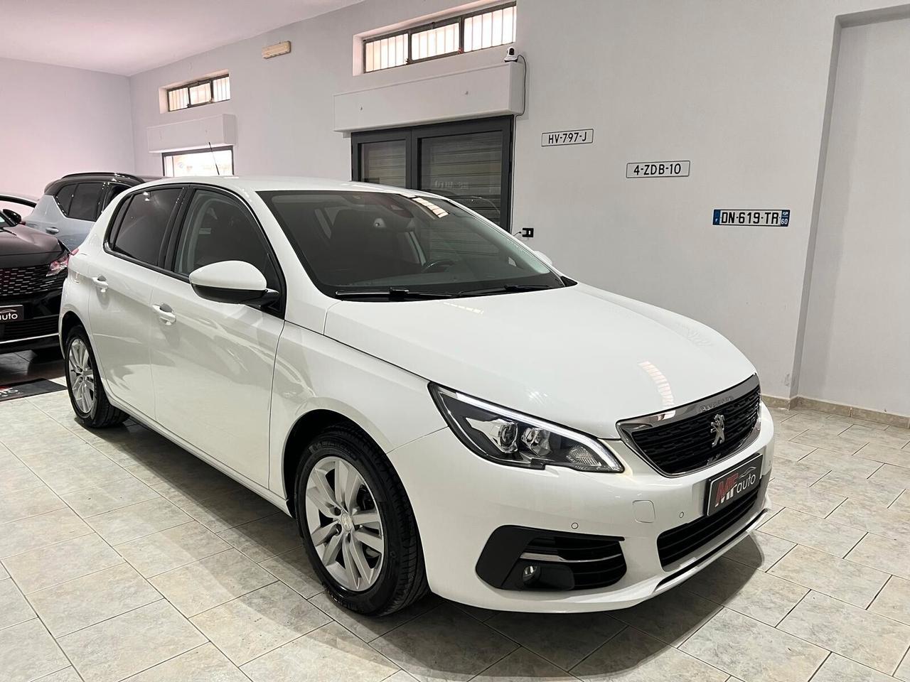 Peugeot 308 1.5 BlueHDi 130 EAT8 berlina